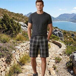 Tony Hawk Mens Size 34 Plaid Shorts Black Grey Flat Front Casual Walking Skating